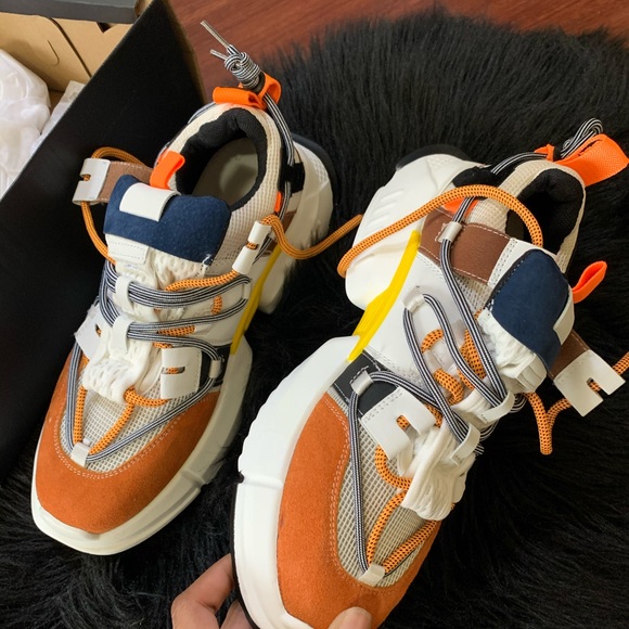 BASSO UNISEX “PLUTO” SNEAKERS - Picture 3 of 6